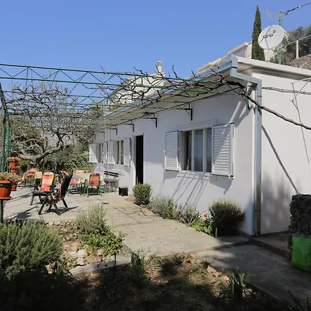 Holiday home Seaside House Nemira, Omis - 9504 *